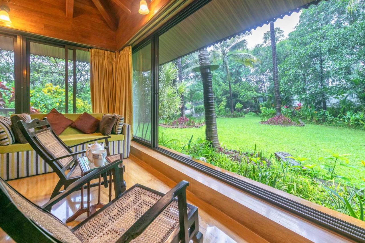 Stayvista'S Casa Palmera - Pet-Friendly Villa With Pool, Garden With Gazebo, And Indoor & Outdoor Games Alībāg Ngoại thất bức ảnh